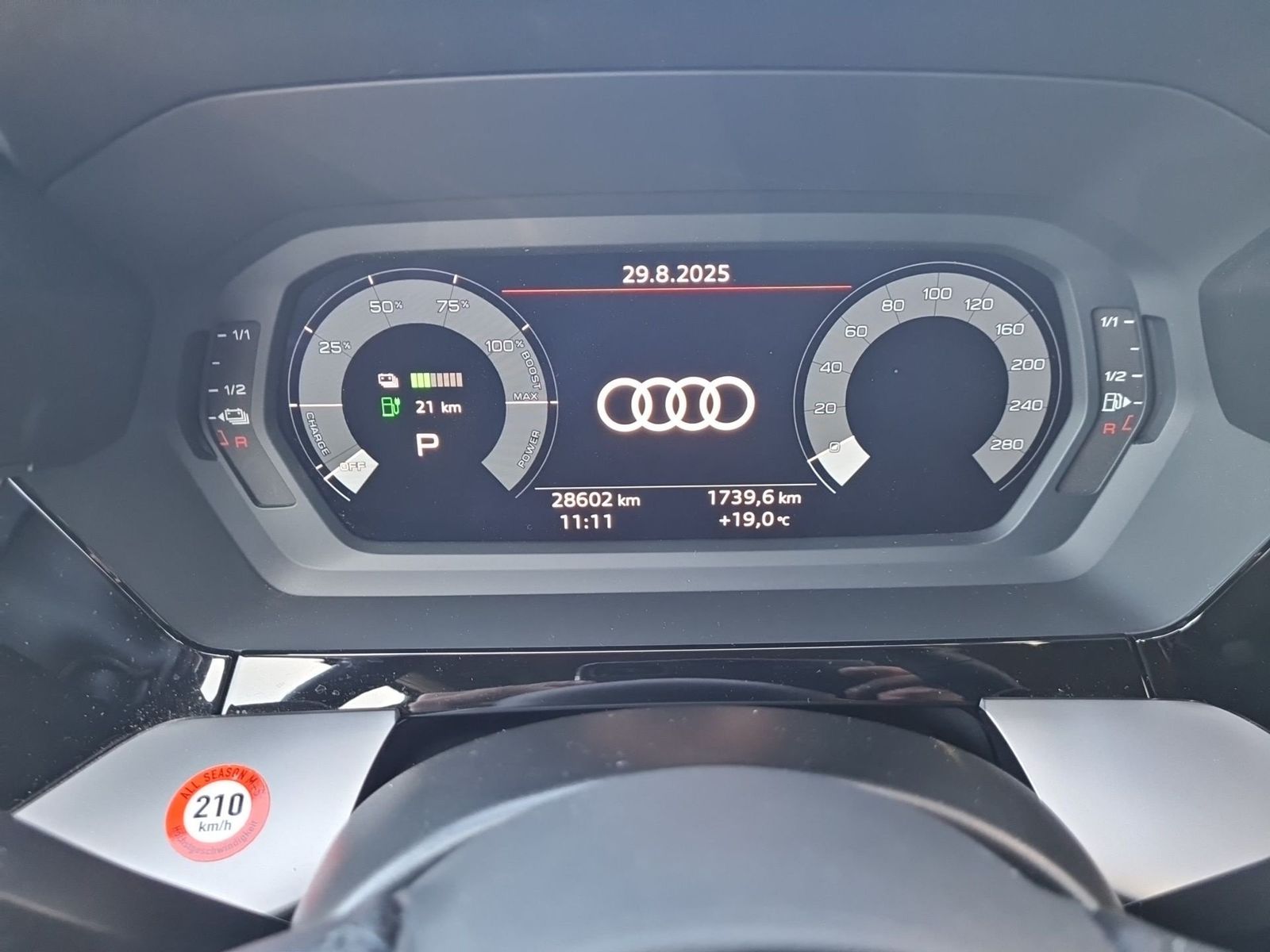 Audi A3 Sportback TFSI e LED SPORTSITZE ALU DAB PDC D