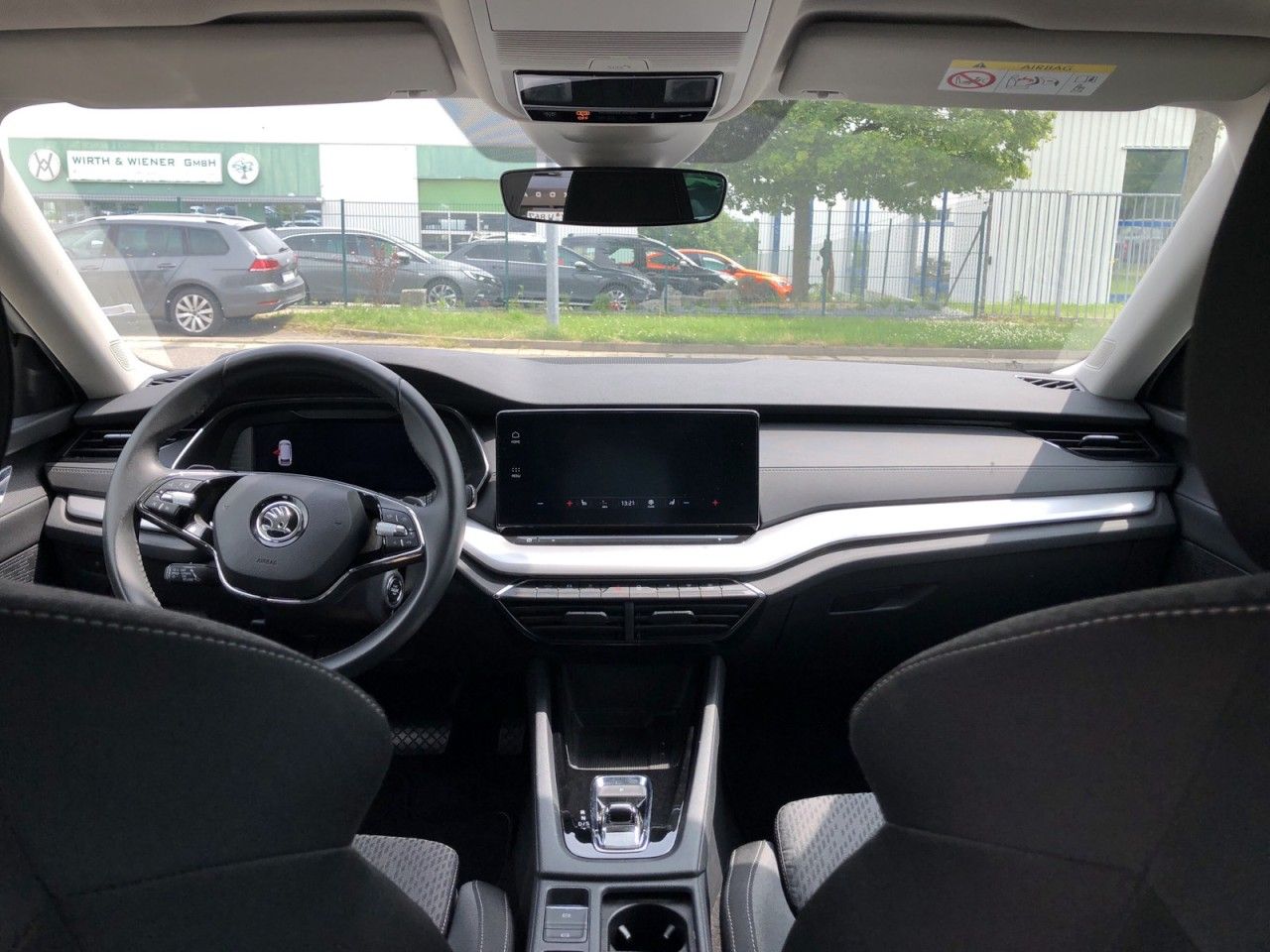 Skoda Octavia Combi CLEVER 1.0 eTSI - Samsaru's Car Outlet
