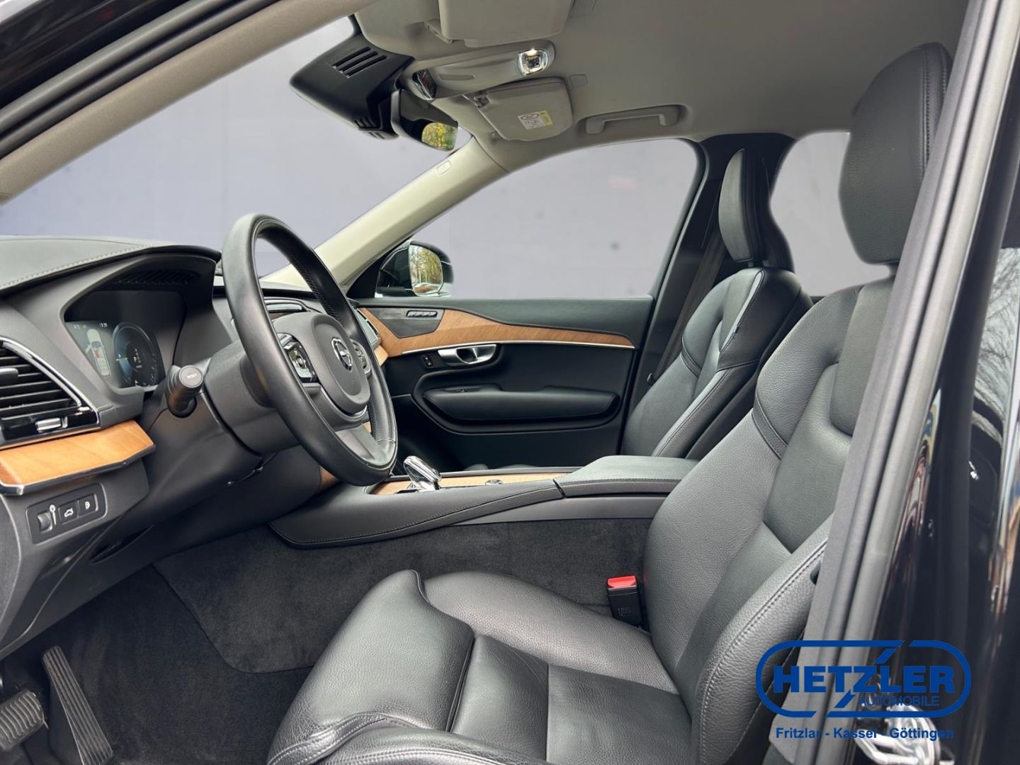 Volvo XC90 Plus Bright Recharge Plug-In Hybrid AWD 7-S