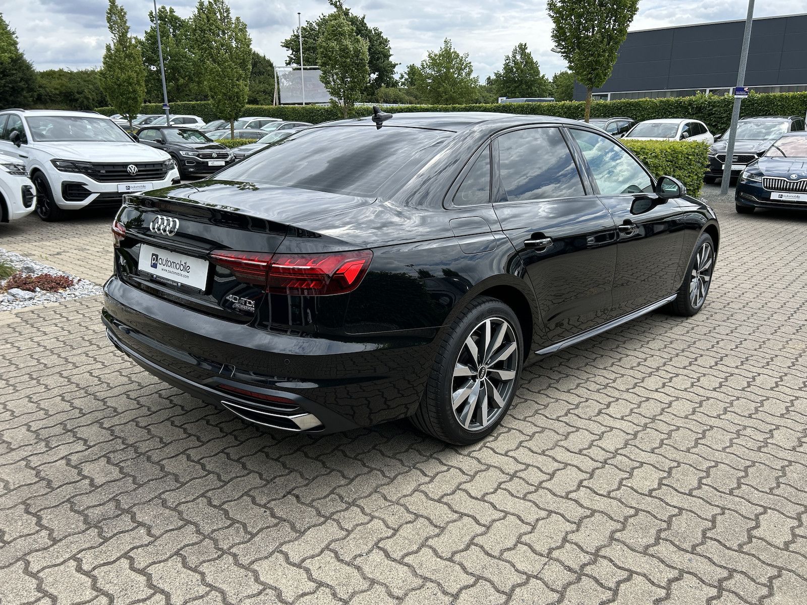 Audi A4 40 TDI quattro S-tronic - Samsaru's Car Outlet
