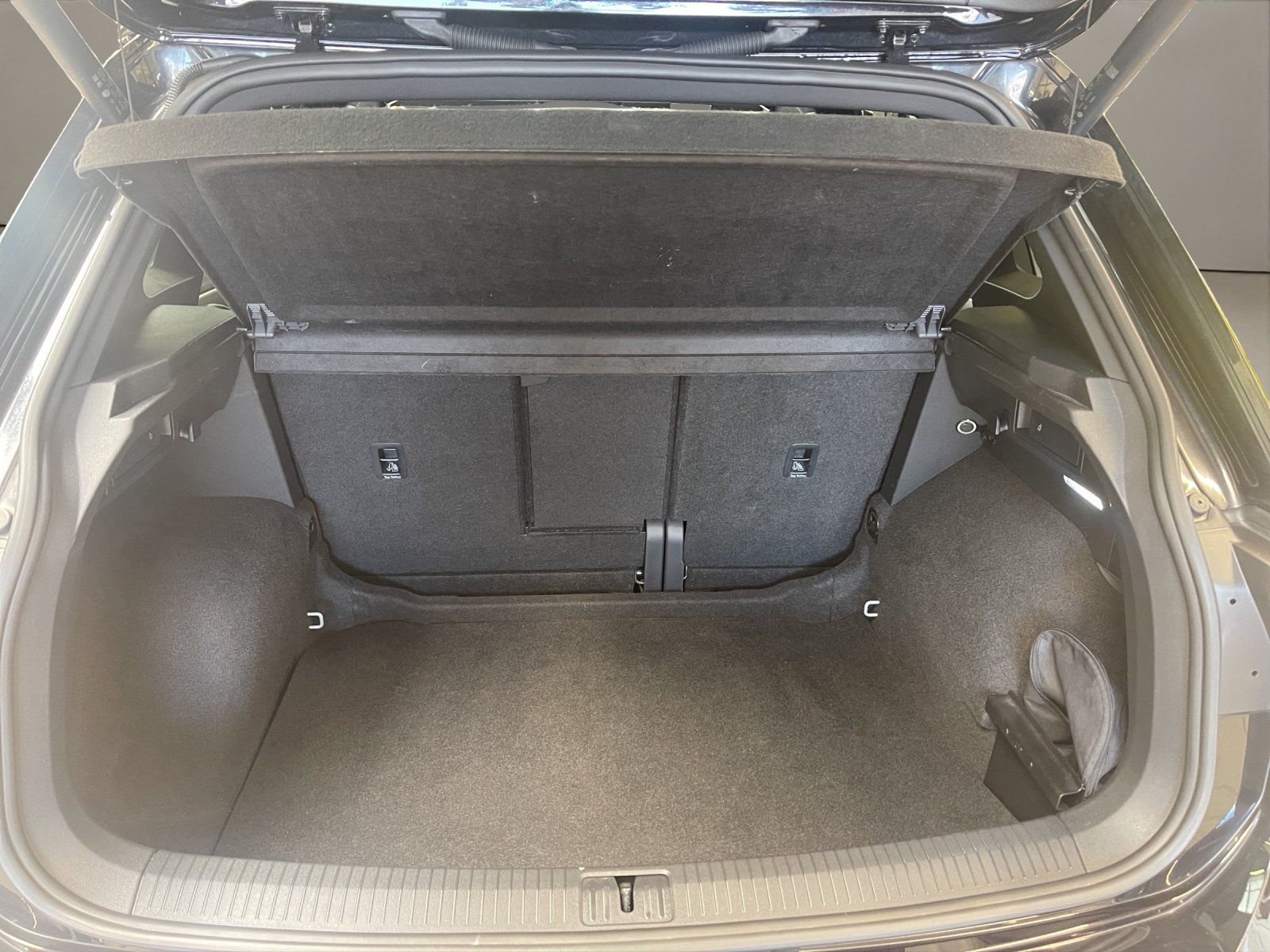 Volkswagen Tiguan 2.0 TSI BMT 4Motion R DCC NaviPro Pano LM
