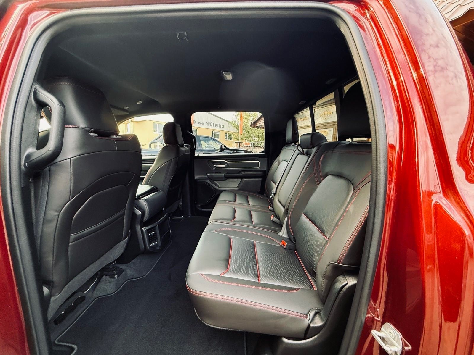 Dodge 5.7*4X4*OFFROAD*LIFT*AHK*NAVI*GARANTIE*ABDECKUNG