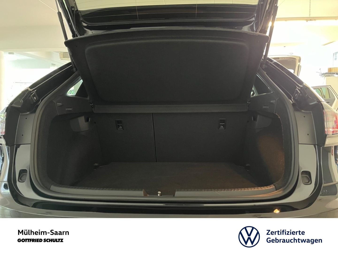 Volkswagen Taigo 1.0 TSI DSG R-Line - Samsaru's Car Outlet