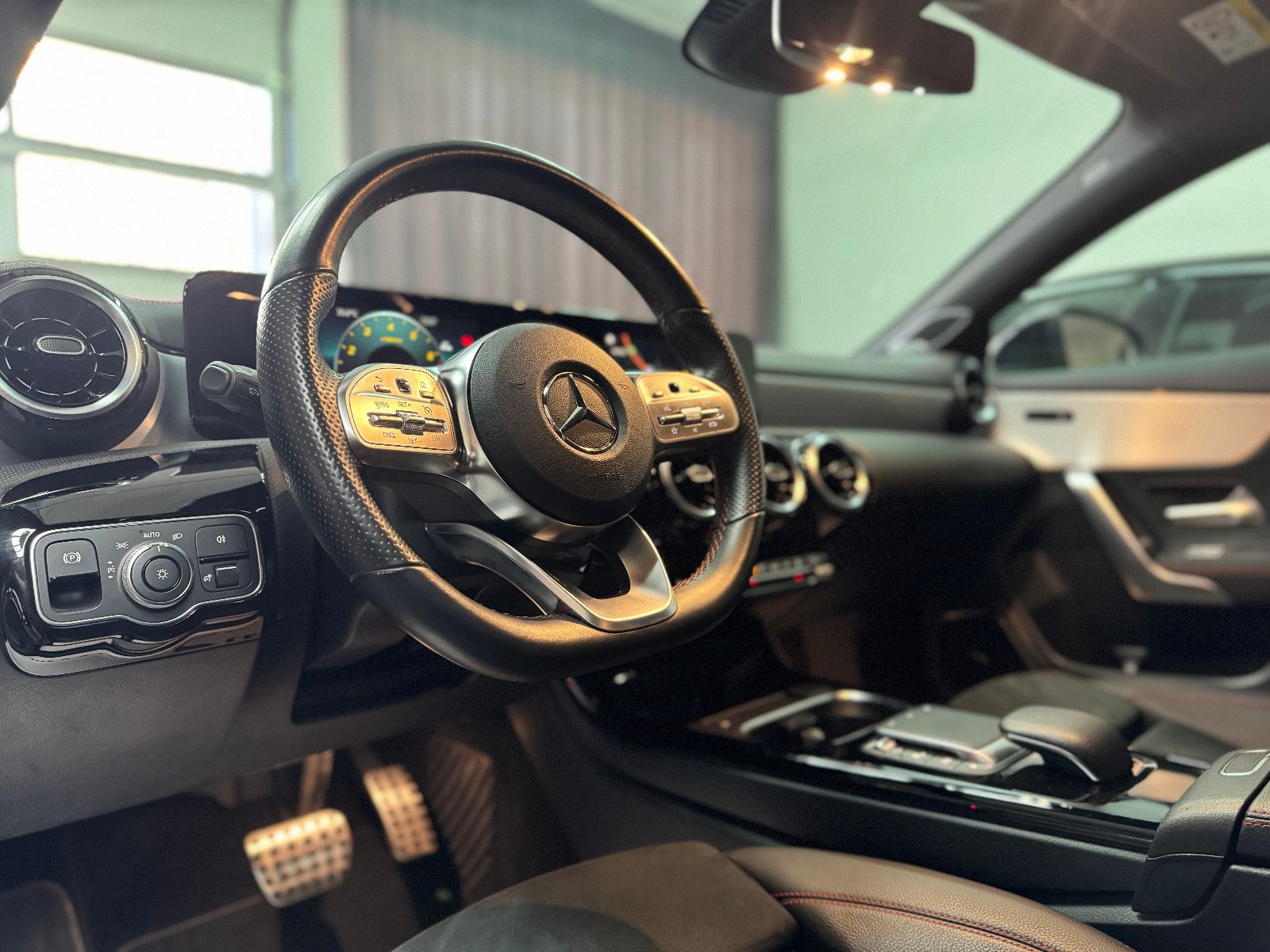 Mercedes-Benz CLA 250 SB 4M AMG Line - Samsaru's Car Outlet