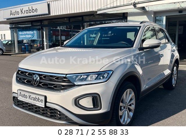 Volkswagen T-Roc Life 1.5 TSI DSG - Samsaru's Car Outlet