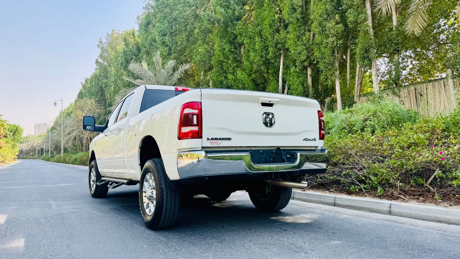 Dodge CLEAN CARFAX*LARAMIE*2500*6,7L DIESEL*UNFALLFREI