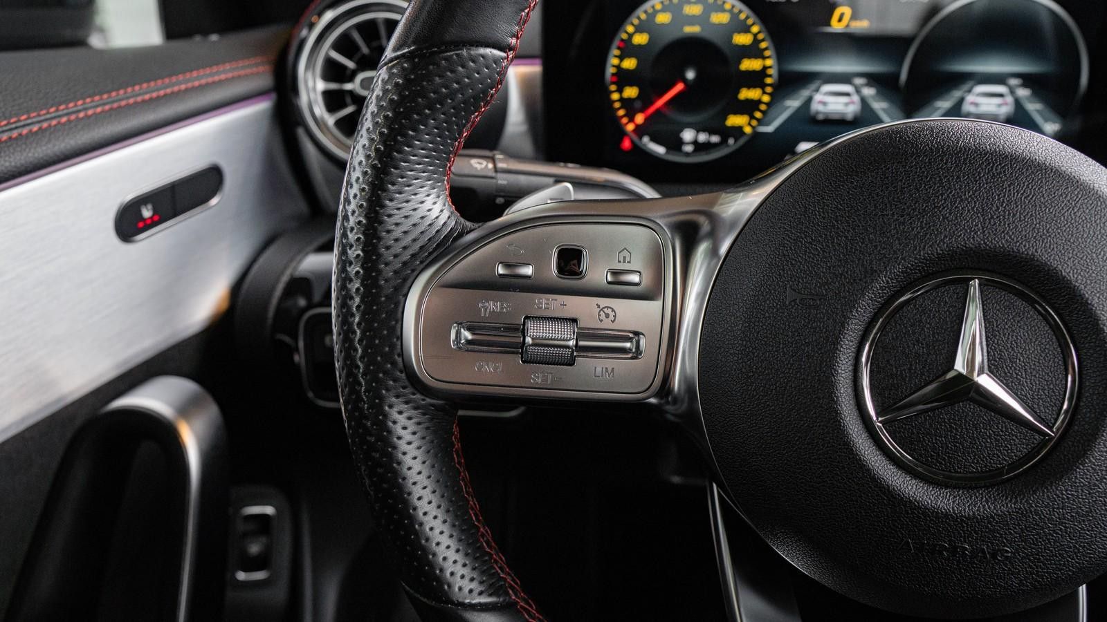 Mercedes-Benz CLA 35 AMG 4M - Samsaru's Car Outlet