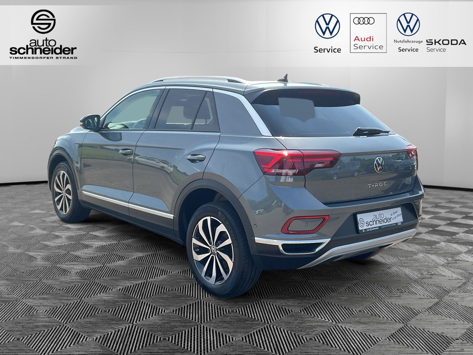 Volkswagen T-Roc 1.5 TSI DSG Style - Samsaru's Car Outlet