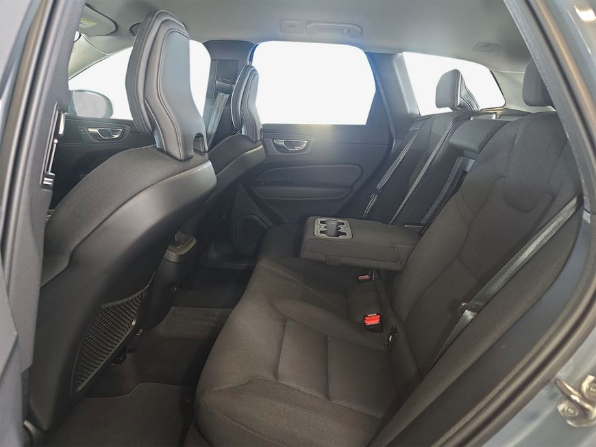 Volvo XC60 B5 D AWD Geartronic Momentum Pro