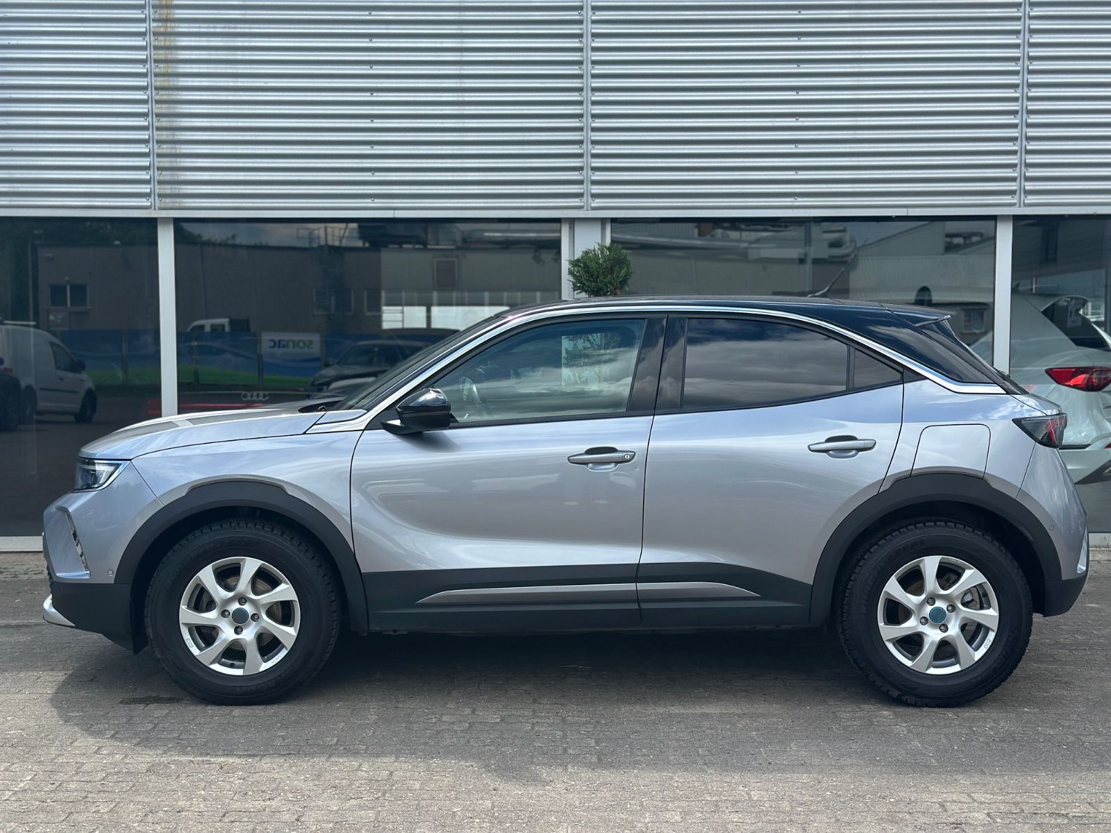 Opel Mokka Ultimate - Samsaru's Car Outlet