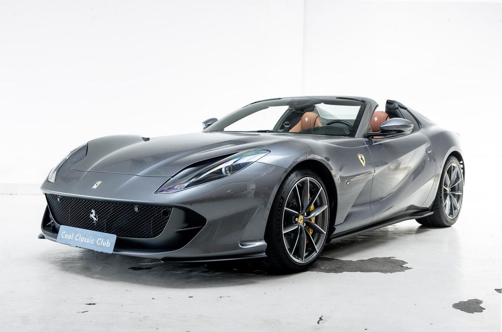 Ferrari 812 GTS - Samsaru's Car Outlet