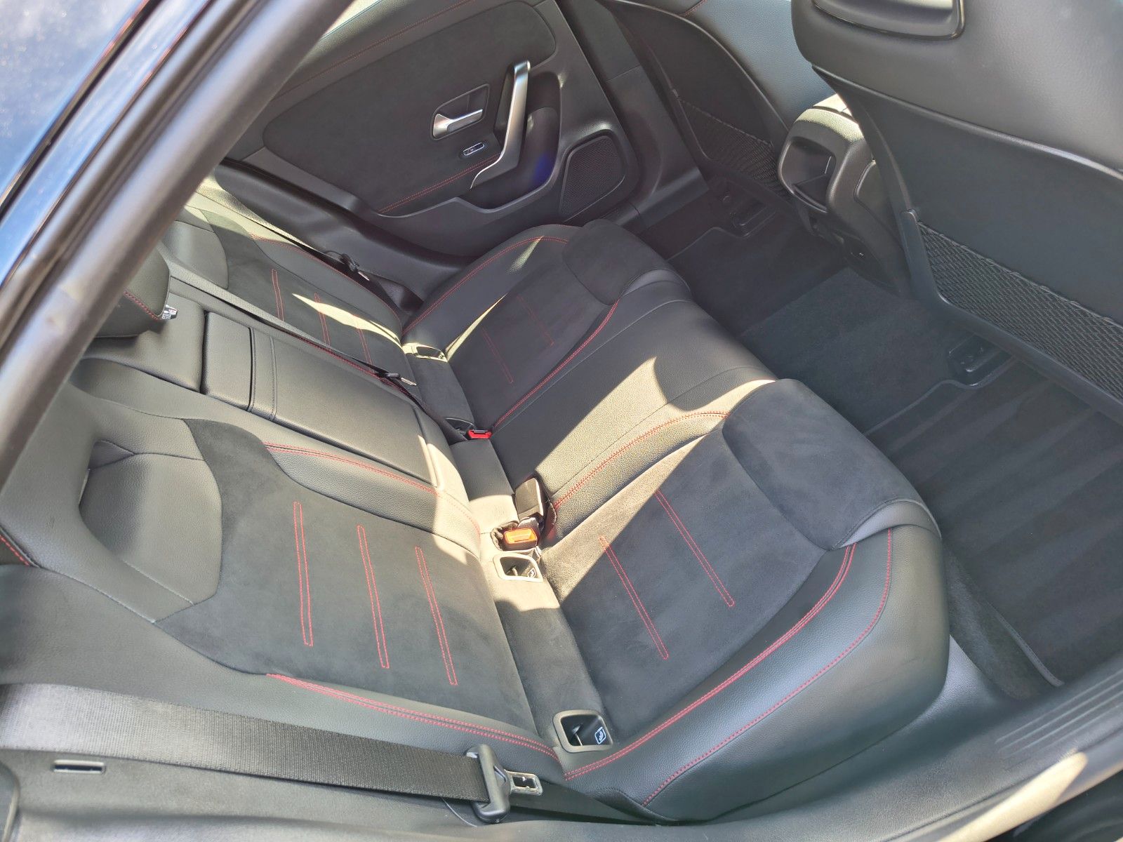 Mercedes-Benz CLA 200 Coupé 4Matic AMG - Samsaru's Car Outlet
