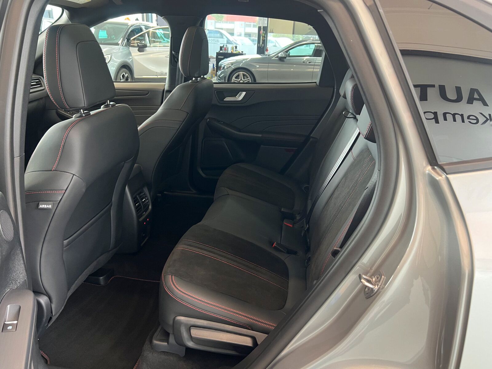 Ford Kuga 2.5 PHEV ST-Line X +Matrix-LED+NAVI+AHK+ACC