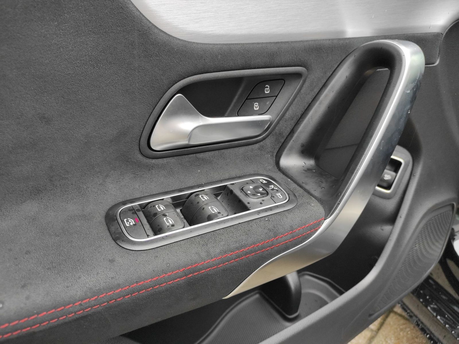 Mercedes-Benz CLA 35 AMG 4Matic - Samsaru's Car Outlet