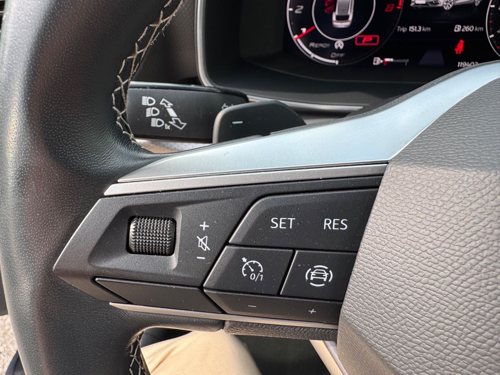 Seat Leon ST 1.0 eTSI 110PS Style Business DSG7 - Samsaru's Car Outlet