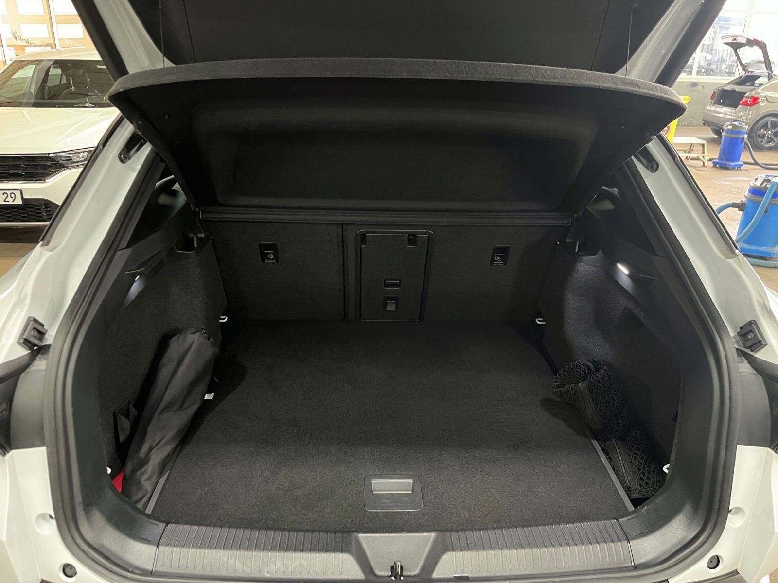 Volkswagen ID.4 PRO Komfortpaket Plus DesignPaket AHK