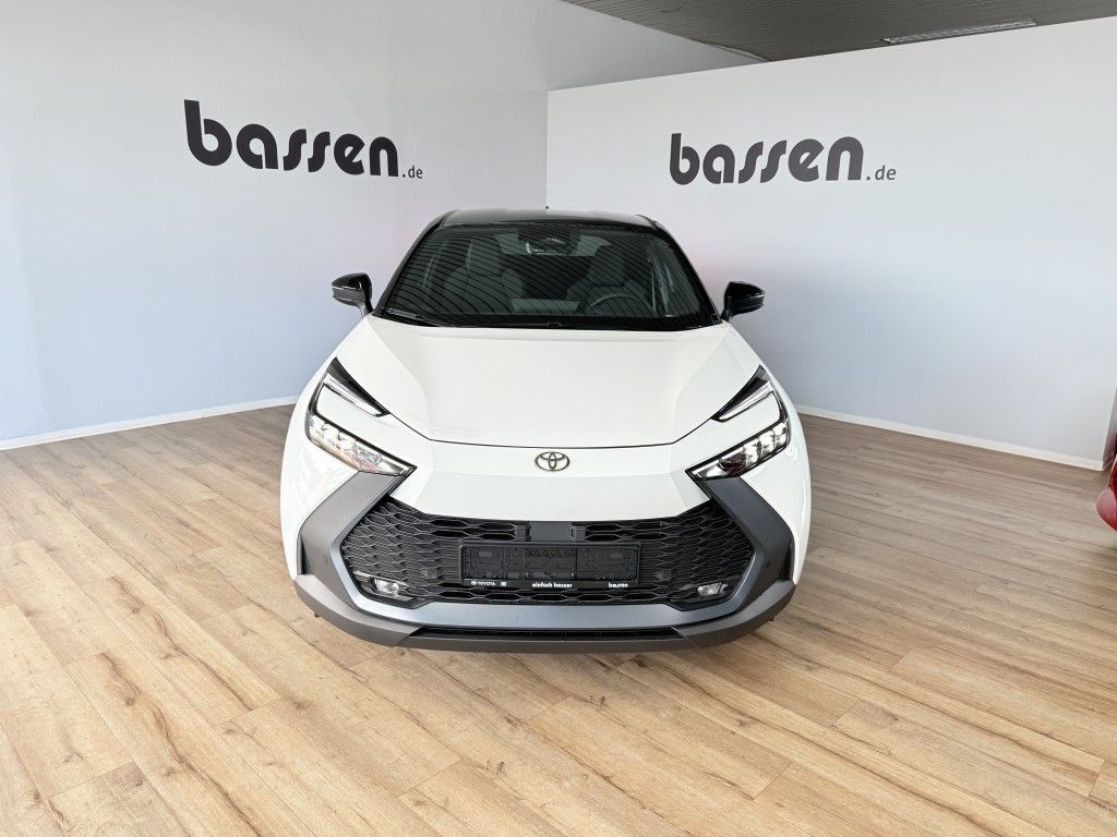 Toyota C-HR 1.8 Hybrid Team Deutschland