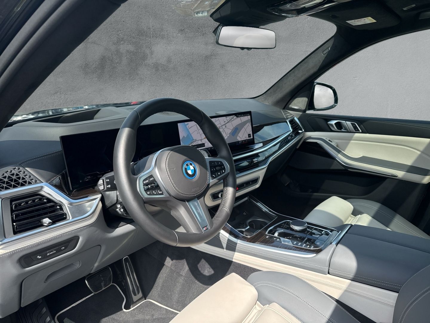 BMW X5 xDRIVE 50e *M SPORT PRO* AUTOMATIK 20''LC PRO