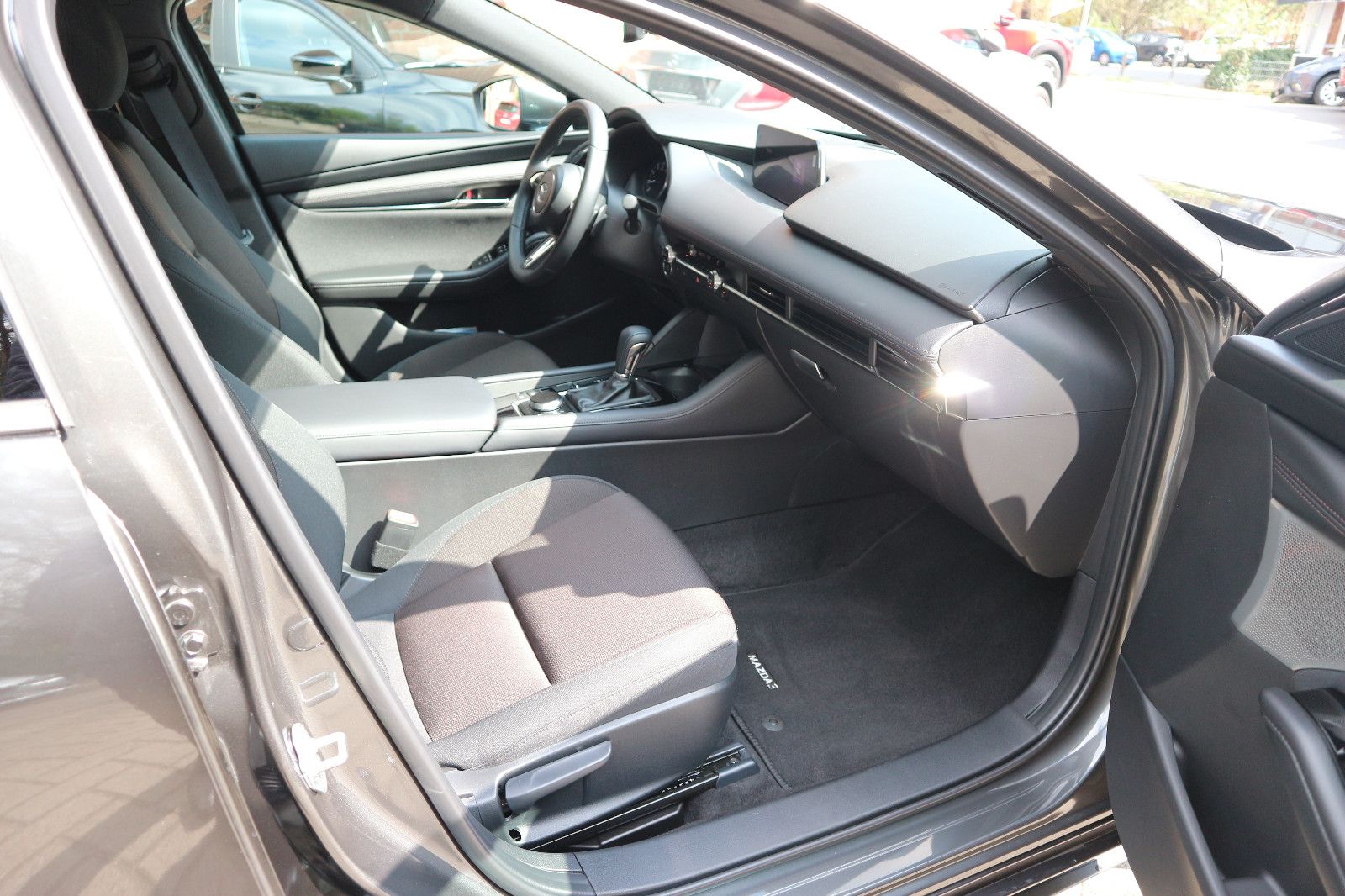 Mazda 3 e-SKYACTIV X 186 Exclusive-Line Autom.
