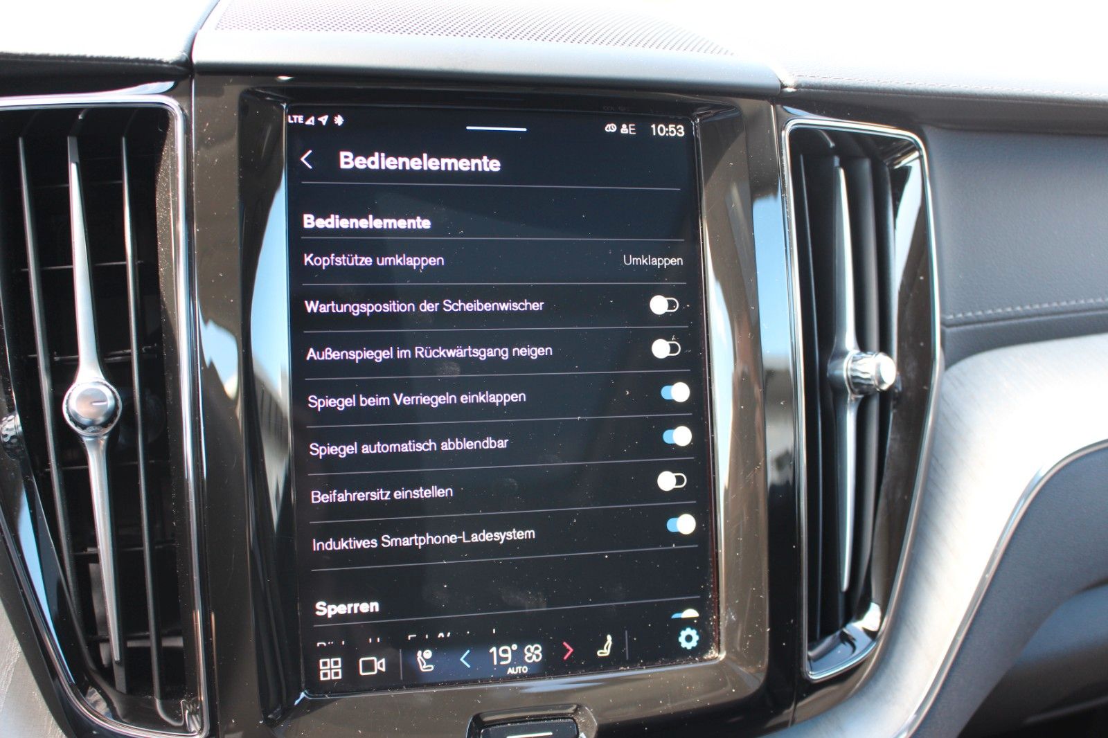 Volvo XC60 B5 Benzin Ultra Dark Massagesitze