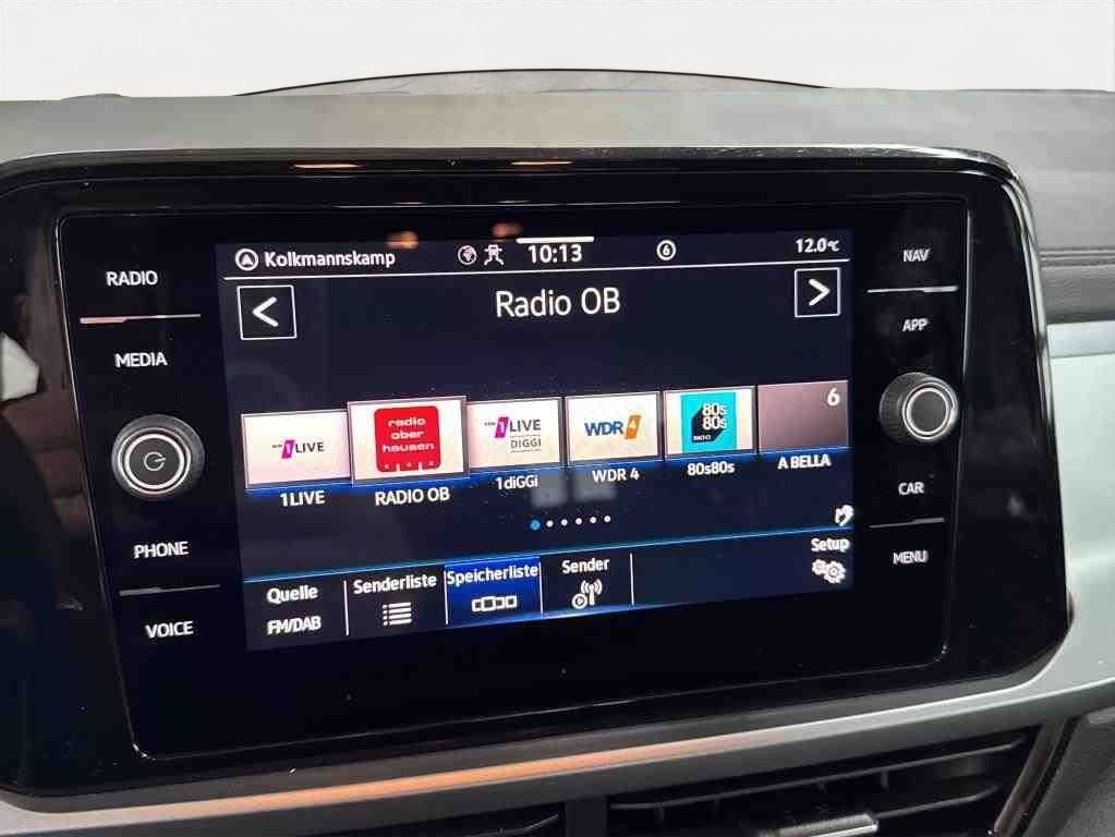 Volkswagen T-Roc 1.0 TSI Life - Samsaru's Car Outlet