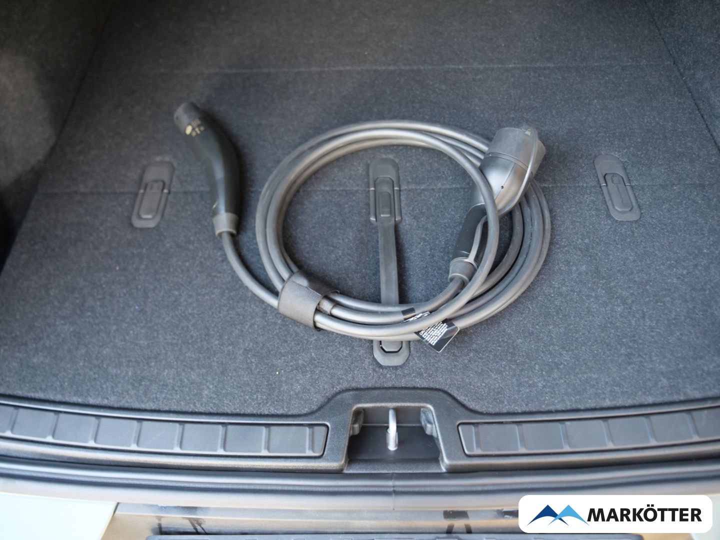 Volvo XC40 Recharge ULTIMATE Single Motor Pano/Wärmepu