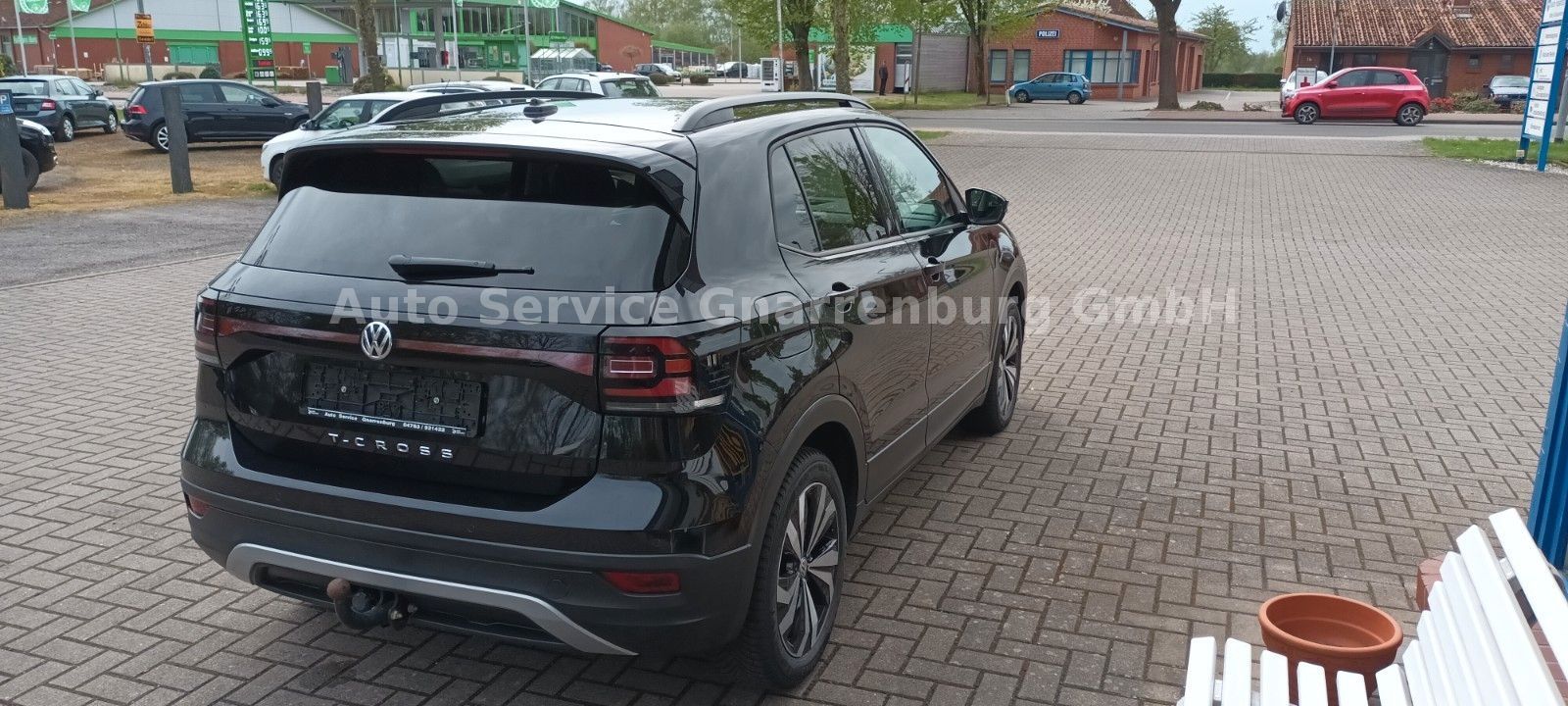 Volkswagen T-Cross - Samsaru's Car Outlet
