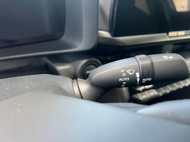 Toyota C-HR Hybrid FWD - Samsaru's Car Outlet