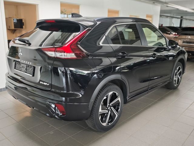 Mitsubishi Eclipse Cross StandHZG Navi Soundsystem 360 Kame