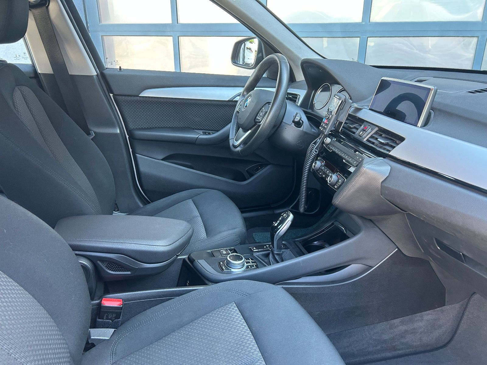 BMW X1 xDrive 20d - Samsaru's Car Outlet