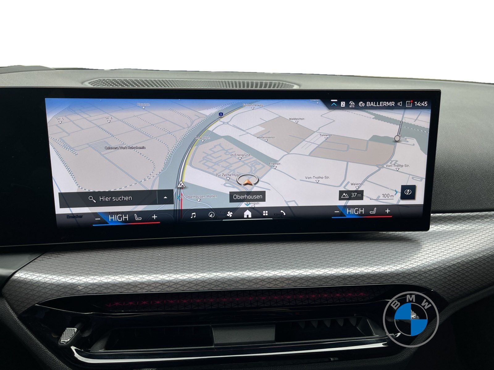 BMW 320d xDrive Touring M Sport AHK Pano LED