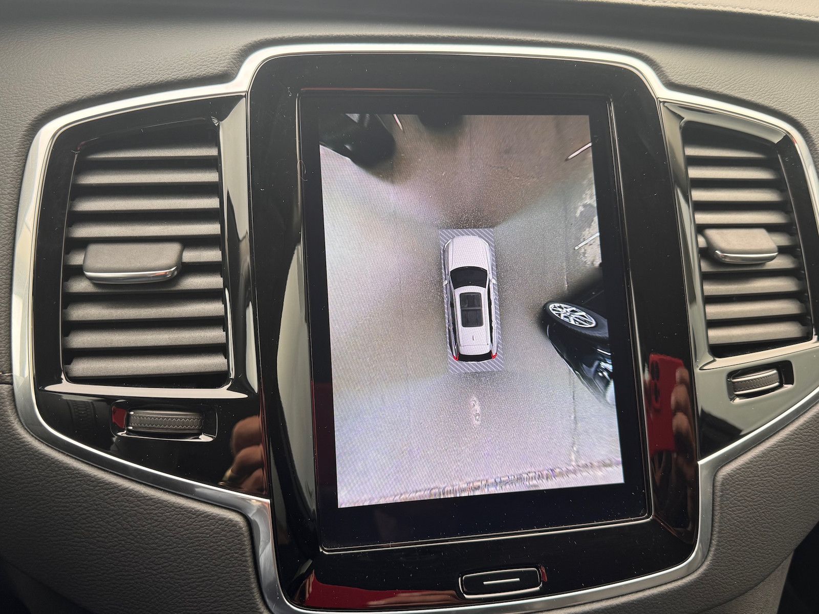 Volvo XC90 B5*AWD*Plus Dark*NP 89060*Standhzg*AHK*360