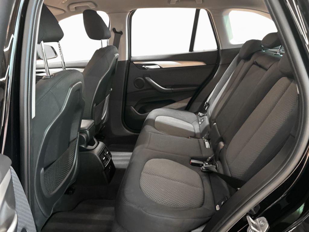 BMW X1 xDrive25e Advantage - Samsaru's Car Outlet