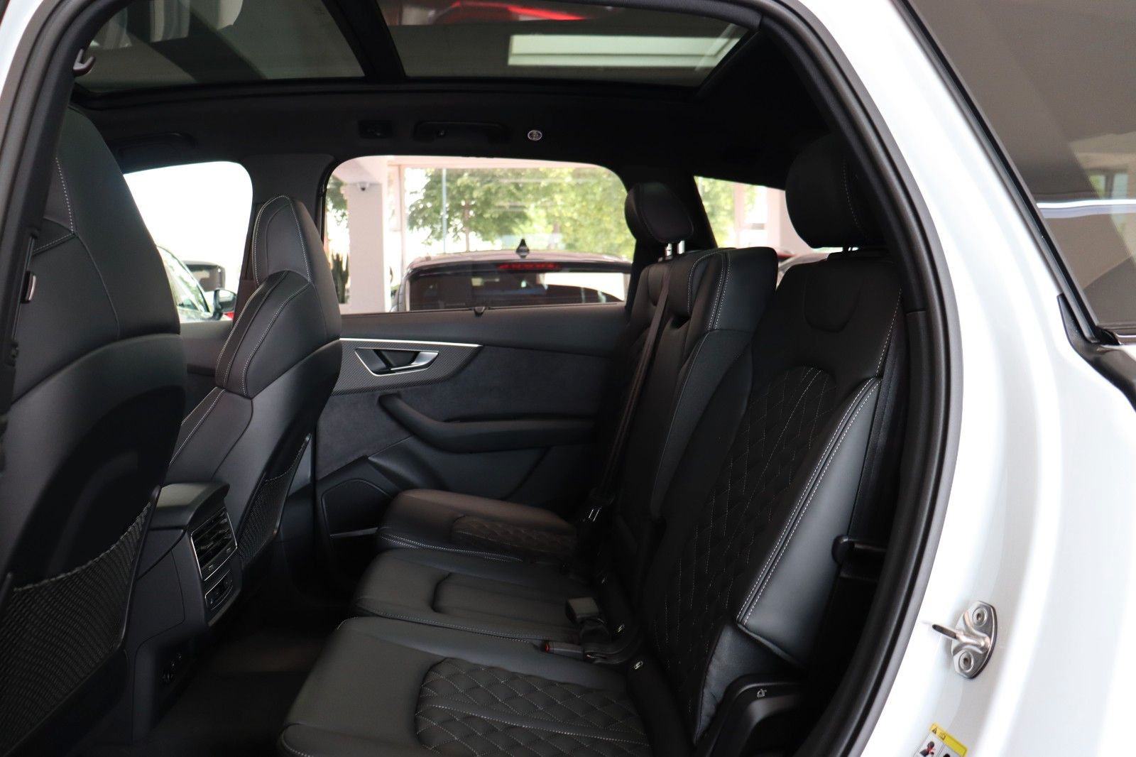 Audi Q7 S line 60 TFSI e quattro PHEV AHK Panoram 5JG