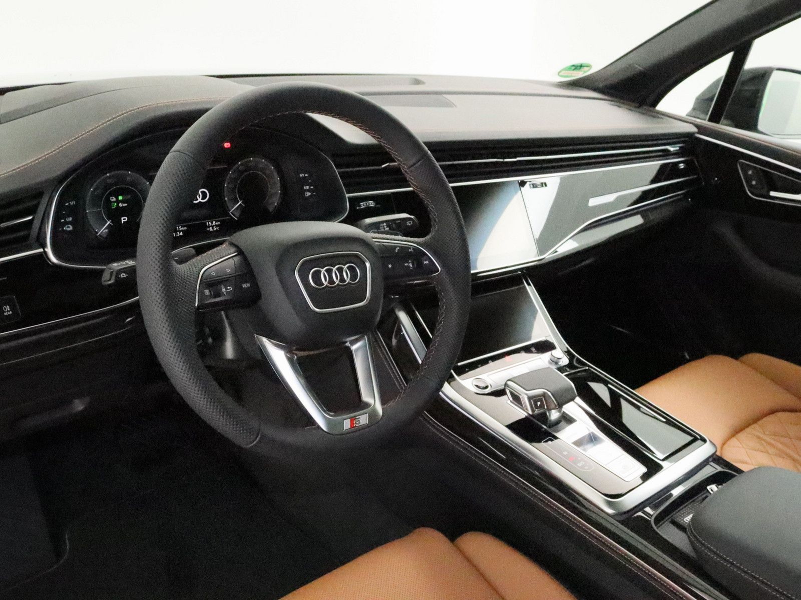 Audi Q7 60 TFSI e quattro S line AHK 360° PANO B&O