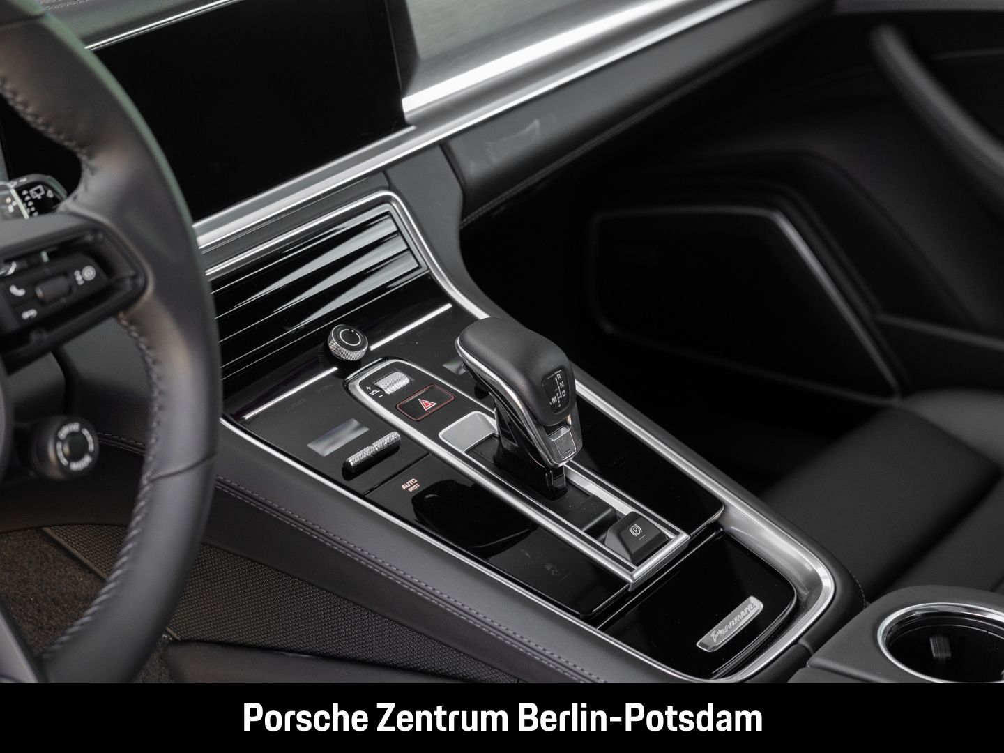 Porsche Panamera 4 E-Hybrid Sport Turismo Platinum Editi