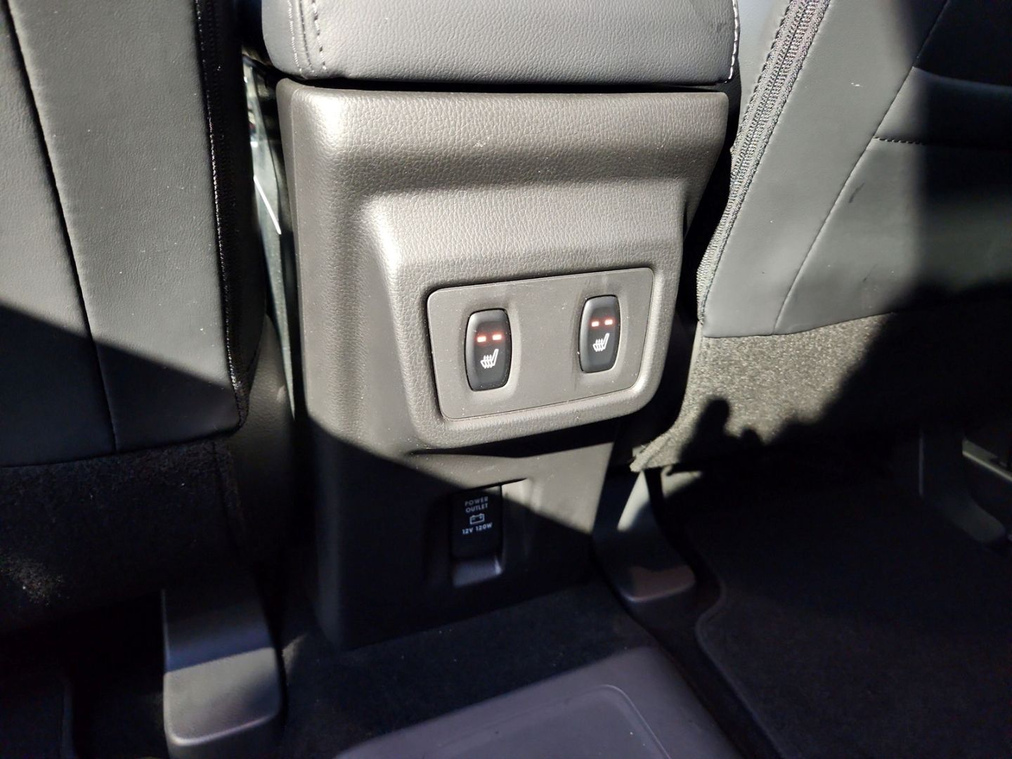 Mitsubishi Eclipse Cross Plug-In Hybrid Select Black WR Gar
