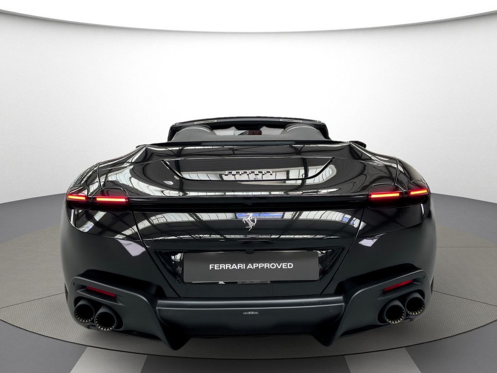 Ferrari Roma Spider - Samsaru's Car Outlet