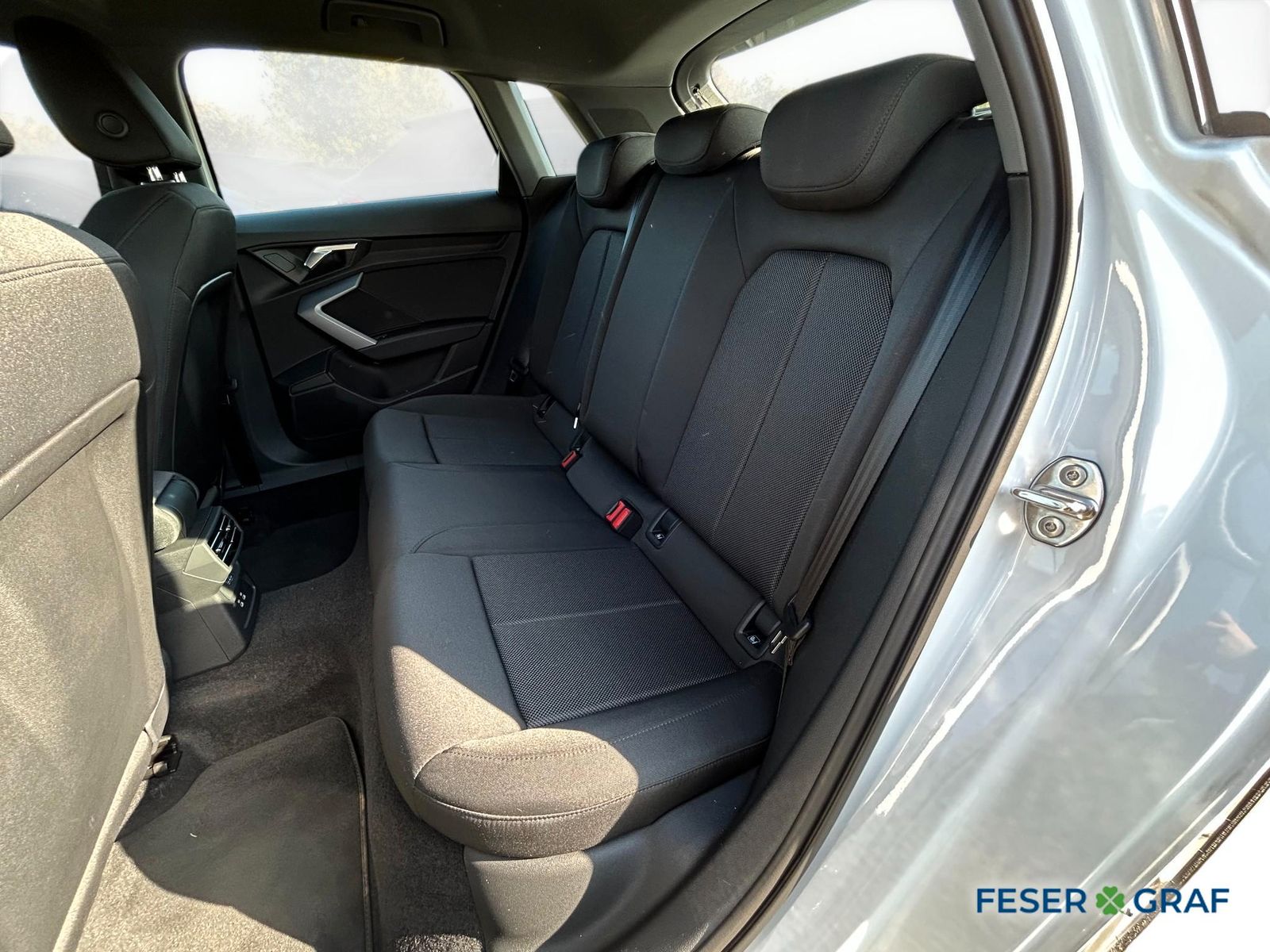 Audi A3 Sportback 30 TFSI SHZ/CarPlay/GRA/PDC