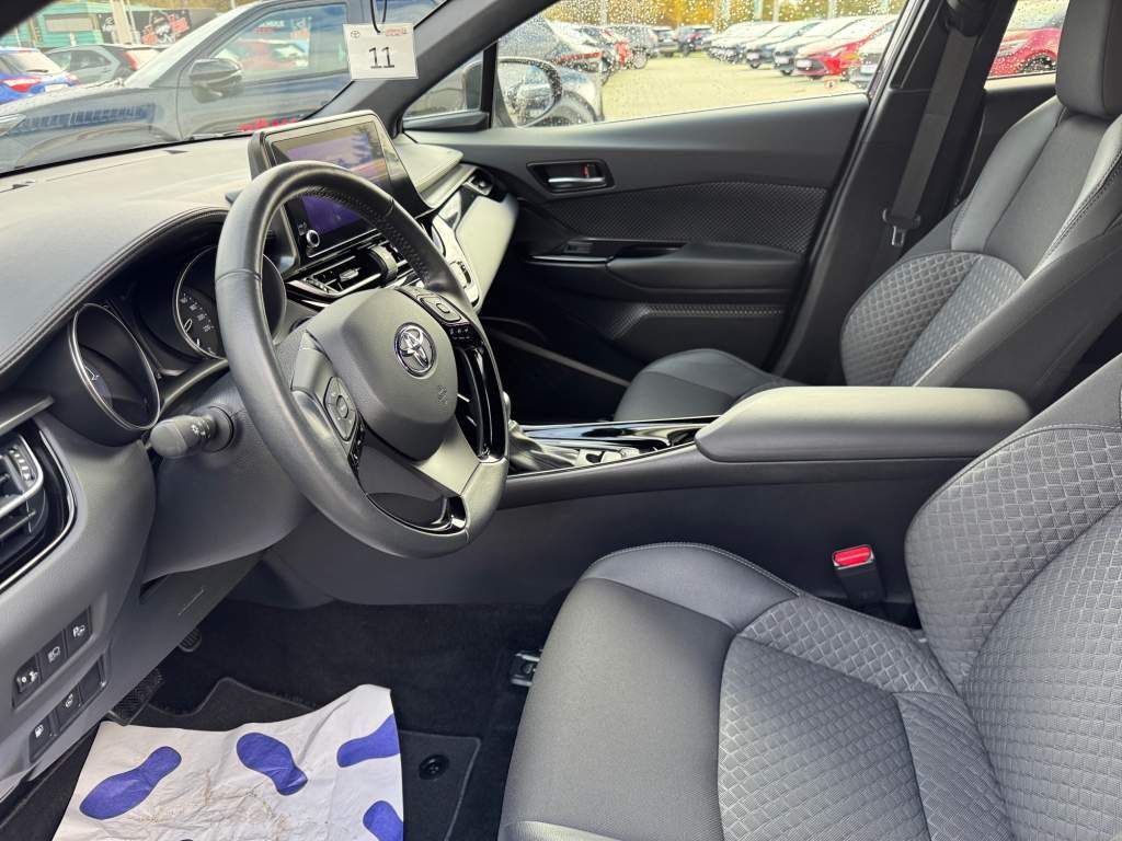 Toyota C-HR Hybrid Team Deutschland