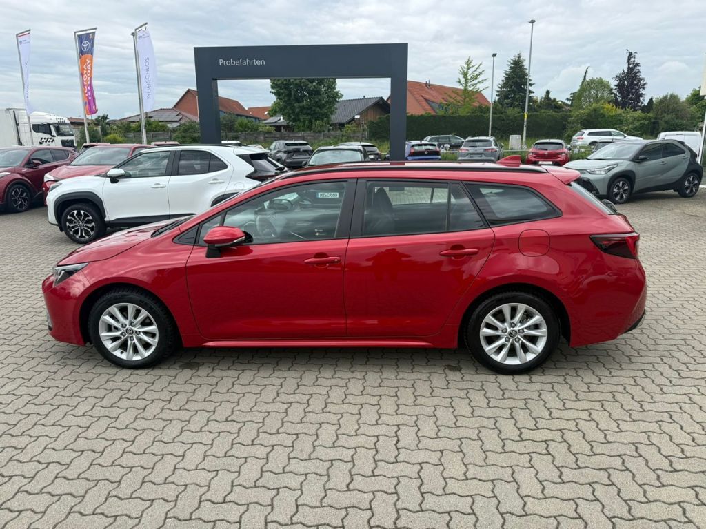 Toyota Corolla 1.8 Hybrid Touring Sp. Business Edition