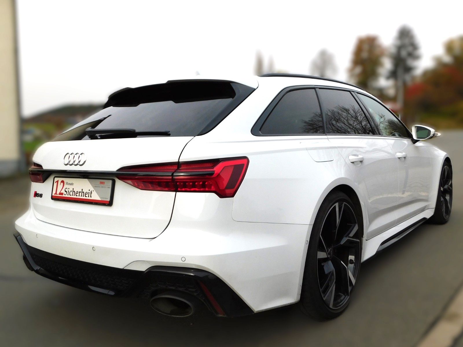 Audi RS6 4.0 DYNAMIK HUD PANO LASER B&O 22 Zoll