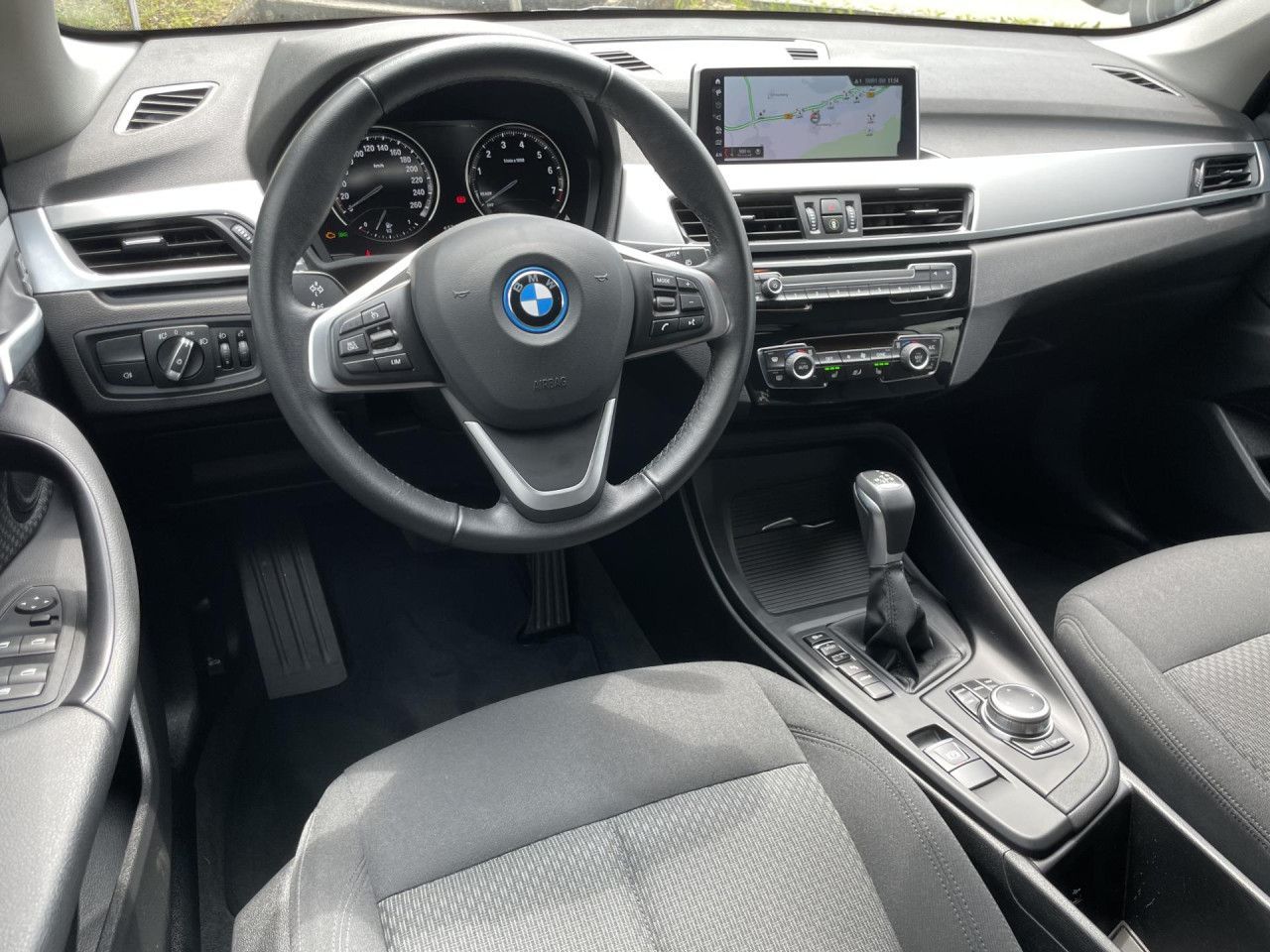BMW X1 x25e - Samsaru's Car Outlet