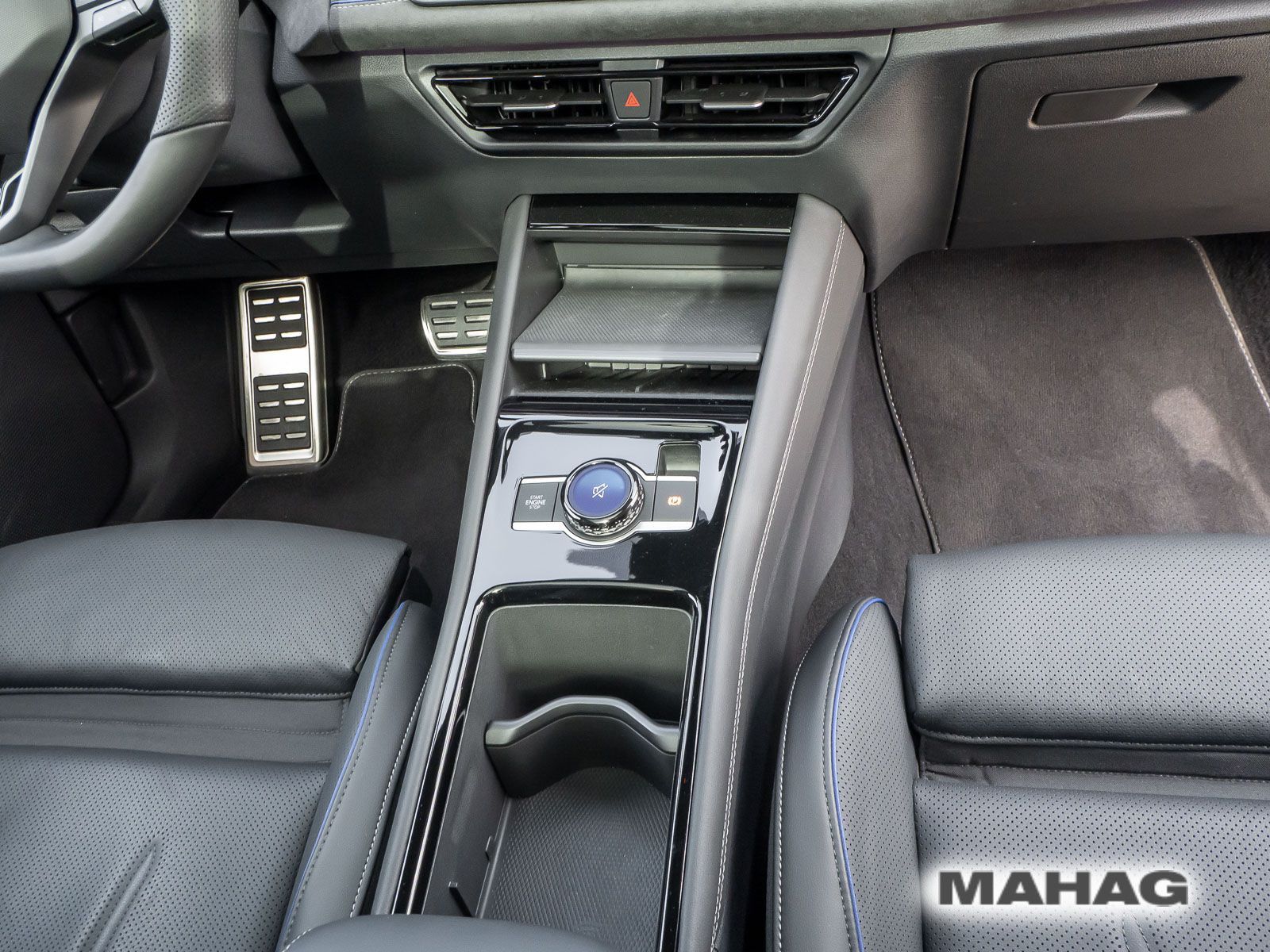 Volkswagen Tiguan 2.0 TSI 4 Mot R-Line BlackStyle Leder AHK
