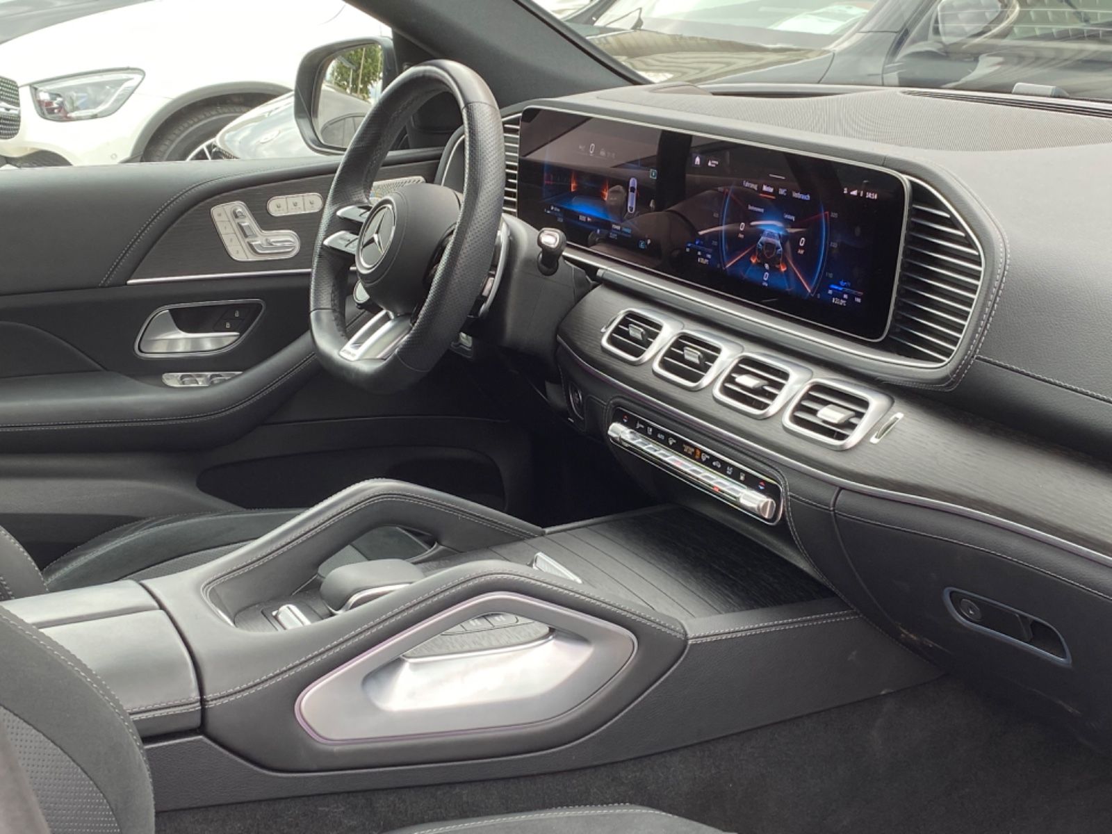 Mercedes-Benz GLE53 AMG Coupe 4Matic+ Massage_360_Airm_Keyless