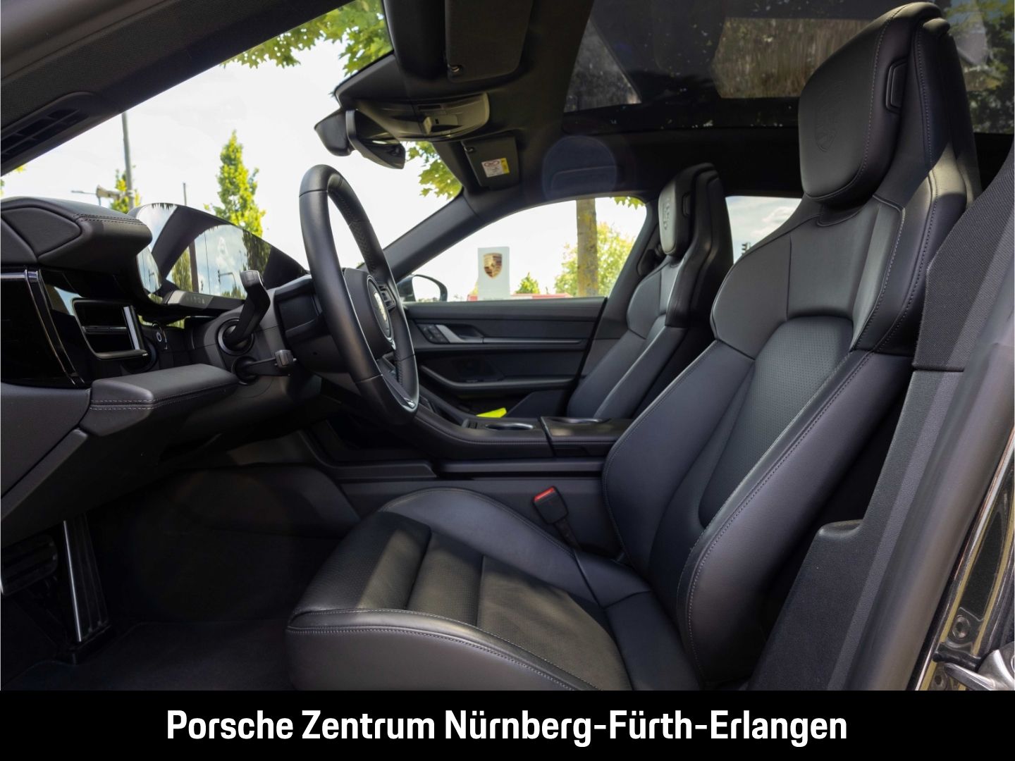Porsche Taycan 4S Cross Turismo Achslenkung HD-Matrix In