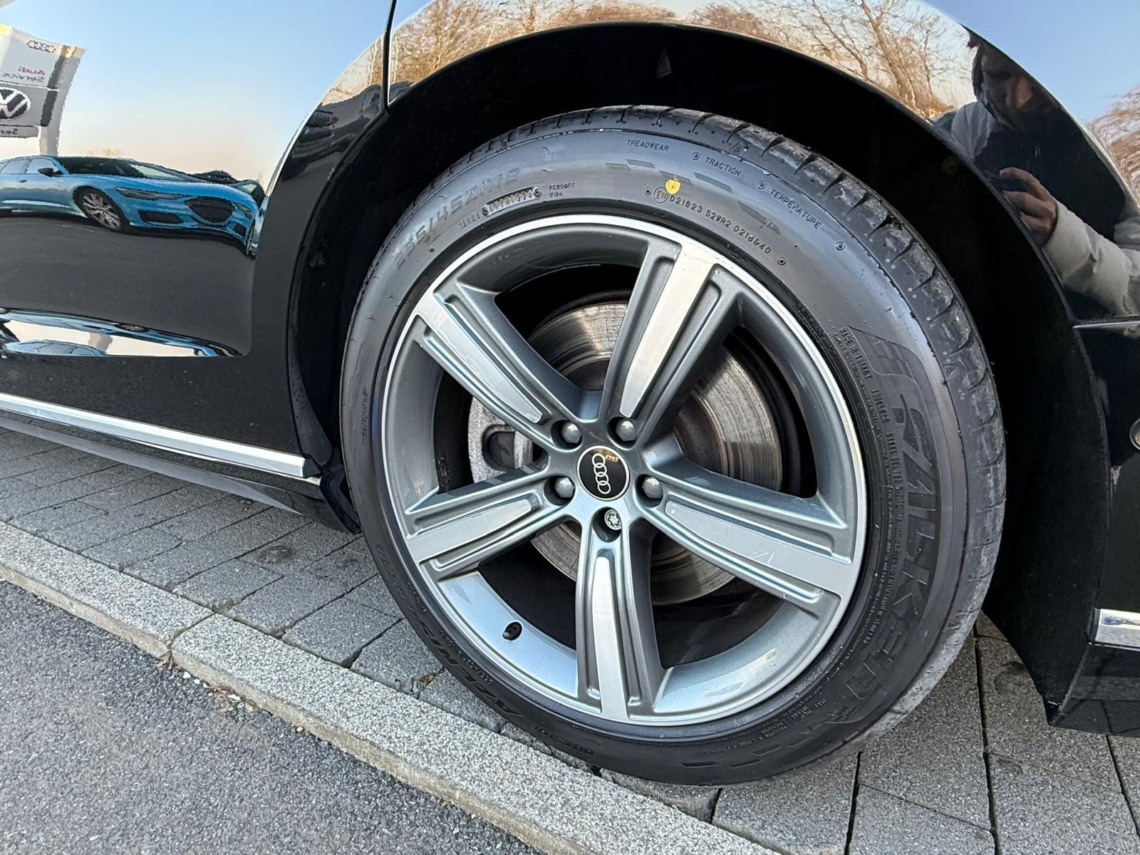 Audi A8 60 TFSIe QUATTRO - Samsaru's Car Outlet