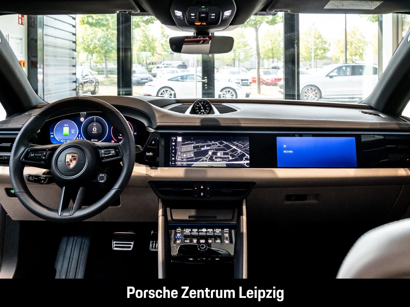 Porsche Macan 4S AR-HeadUp Sitzklima Matrix AHK BeifDisp