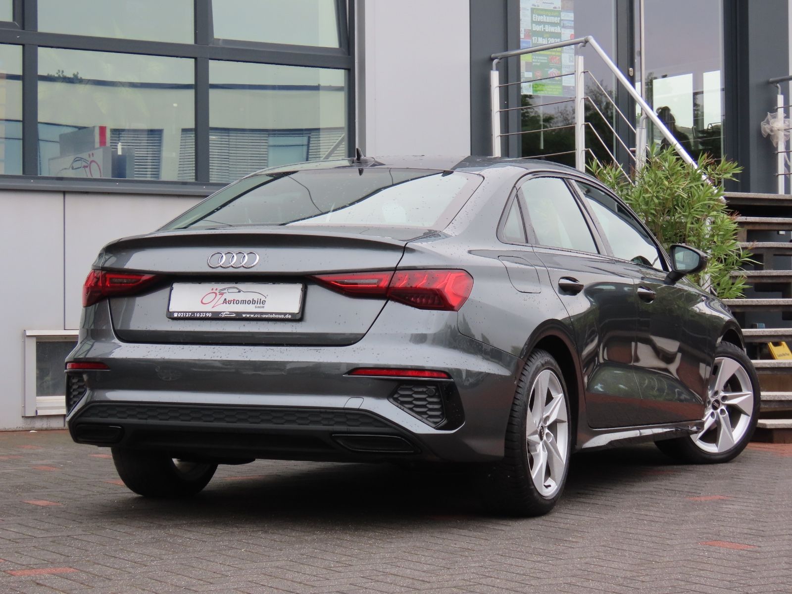 Audi A3 Limousine 35 TFSI S line Leder Ambiente