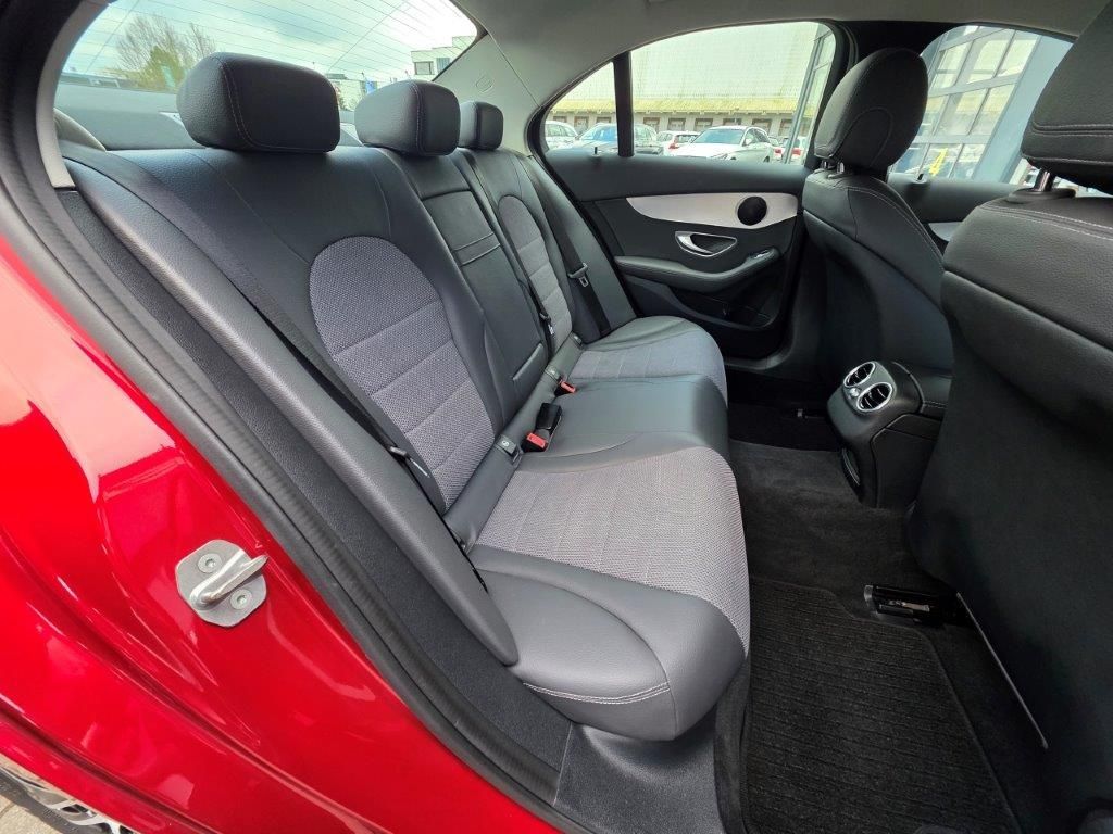 Mercedes-Benz C 200 d Avantgarde - Samsaru's Car Outlet